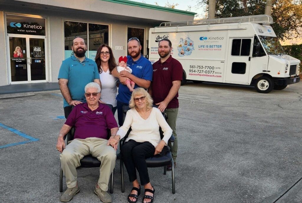 family pic cropped 1944 1305